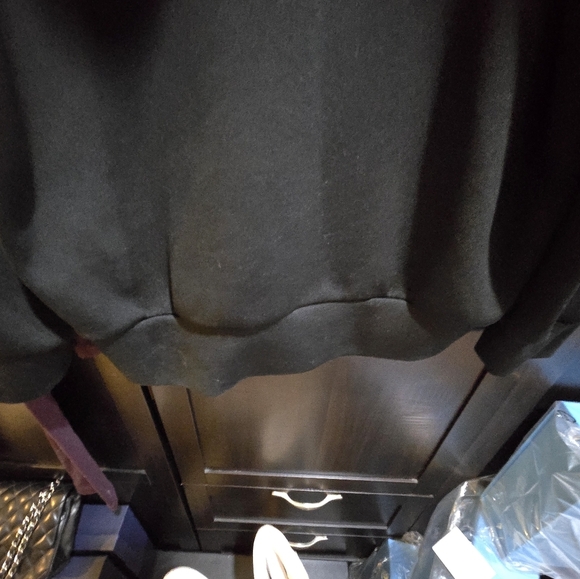 Comme Des Garçons PLAYBlack/Red Heart Play Hooded Sweatshirt Retails $350 - Picture 10 of 12